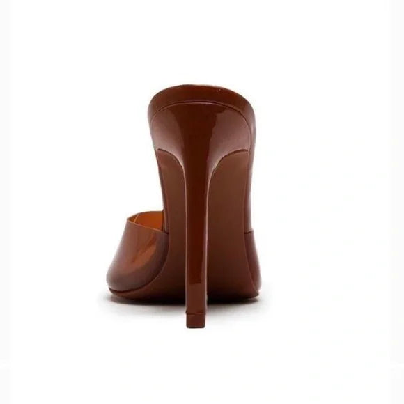 Brown square peep toe mule