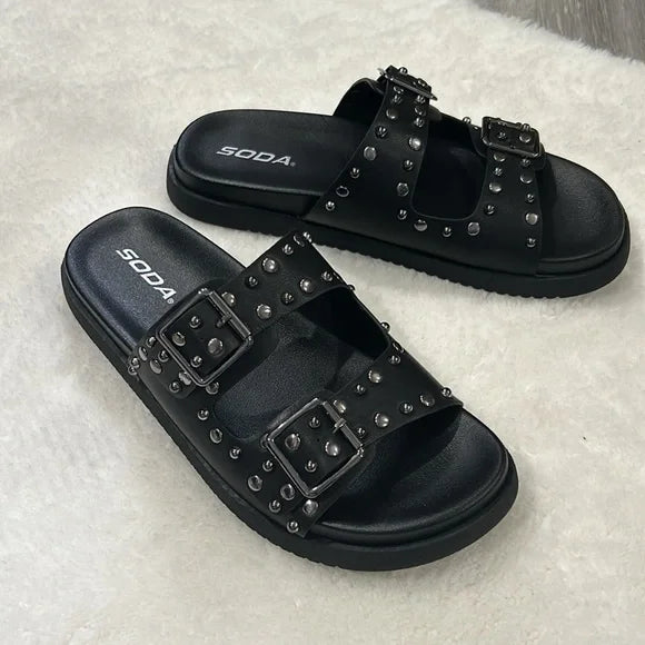 Buckle studded slip-on sandals